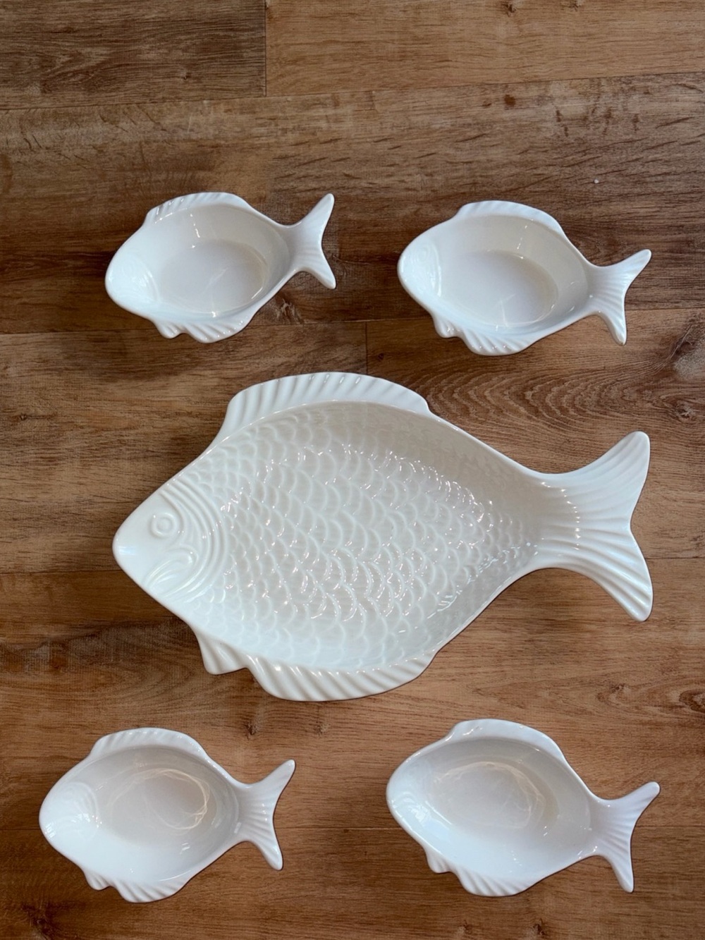 California Ovenproof Fish-shaped platter and bowl set